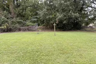 307 Dobbs St, Hertford, NC 27944 - Photo 29