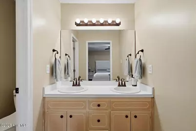 110 Hilltop Drive, Four Oaks, NC 27524 - Photo 15