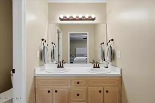 110 Hilltop Dr, Four Oaks, NC 27524 - Photo 15