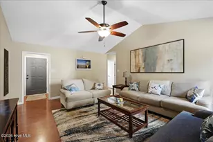 110 Hilltop Dr, Four Oaks, NC 27524 - Photo 5