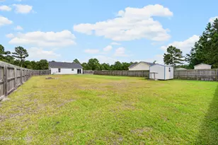 172 Ashbury Park Ln, Richlands, NC 28574 - Photo 17