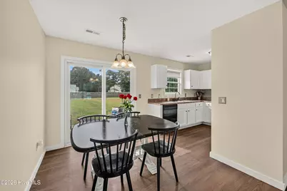172 Ashbury Park Lane, Richlands, NC 28574 - Photo 7