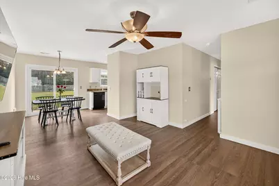 172 Ashbury Park Lane, Richlands, NC 28574 - Photo 5