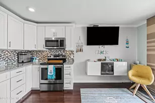 650 Cedar Point Blvd, Cedar Point, NC 28584 - Photo 17