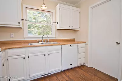 915 Sunset Boulevard, Newport, NC 28570 - Photo 27