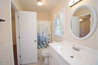 915 Sunset Boulevard, Newport, NC 28570 - Photo 35