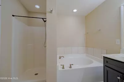 107 Sparrow Point Lane, Jacksonville, NC 28540 - Photo 29