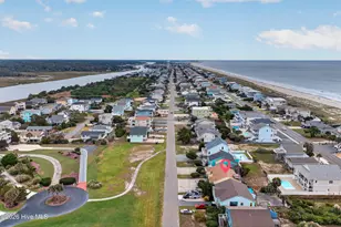 323 Brunswick Ave W, Holden Beach, NC 28462 - Photo 27