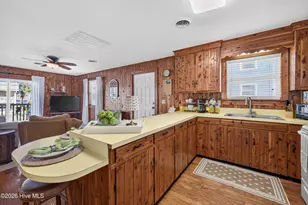 1402 Canal Dr, Carolina Beach, NC 28428 - Photo 15