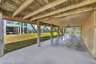1402 Canal Dr, Carolina Beach, NC 28428 - Photo 37