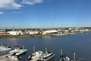 111 N New River Dr, Surf City, NC 28445 - Photo 5