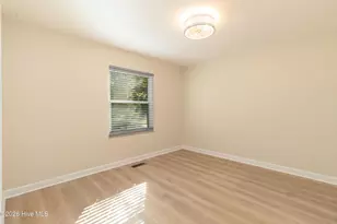 124 W Albemarle St, Edenton, NC 27932 - Photo 13