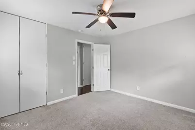 4106 Knollwood Drive, Fayetteville, NC 28304 - Photo 17