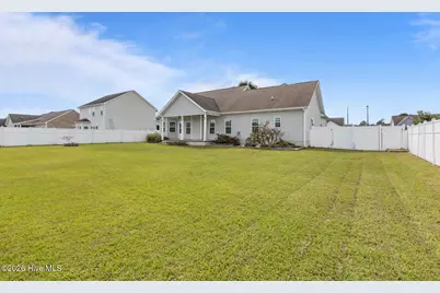 412 Moss Springs Drive, Swansboro, NC 28584 - Photo 31
