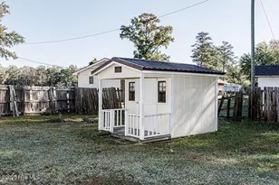 2148 Acorn Hill Rd, Tarboro, NC 27886 - Photo 13