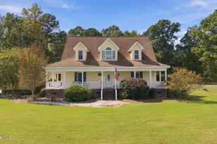 1052 N Creek Dr, Belhaven, NC 27810 - Photo 1
