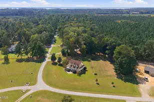 1052 N Creek Dr, Belhaven, NC 27810 - Photo 9