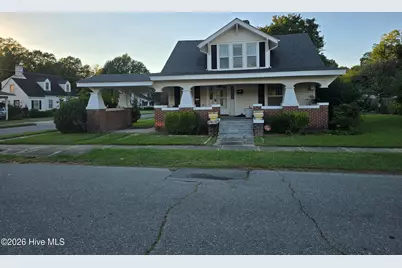 201 N Southerland Street, Mount Olive, NC 28365 - Photo 3