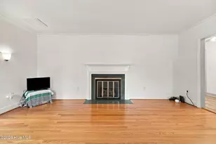 109 W 13th St, Washington, NC 27889 - Photo 19