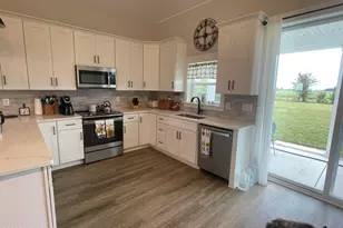 105 Durant St, Hertford, NC 27944 - Photo 3