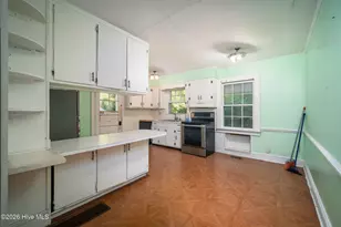102 N Weber St, Trenton, NC 28585 - Photo 13