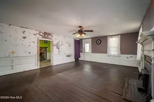 102 N Weber St, Trenton, NC 28585 - Photo 7