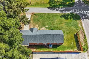 405 N College St, Wallace, NC 28466 - Photo 29