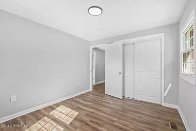 405 N College Street, Wallace, NC 28466 - Photo 21