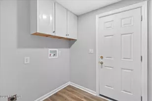 405 N College St, Wallace, NC 28466 - Photo 11