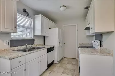 3303 Cobblestone Court, Augusta, GA 30906 - Photo 5