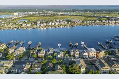 307 N Lumina Avenue N, Wrightsville Beach, NC 28480 - Photo 9