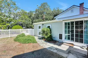 319 Clarendon Ave, Southport, NC 28461 - Photo 31