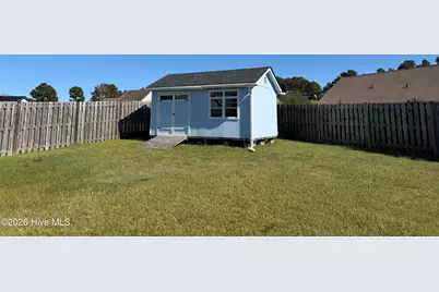 120 Pembury Way, Richlands, NC 28574 - Photo 9