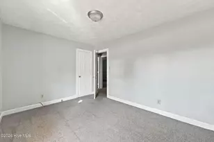 708 Hawthorne Rd, Trent Woods, NC 28562 - Photo 19