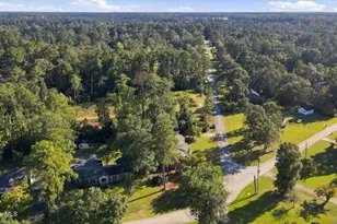 708 Hawthorne Rd, Trent Woods, NC 28562 - Photo 47