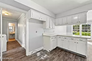 708 Hawthorne Rd, Trent Woods, NC 28562 - Photo 9