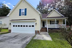 128 Leonard Dr, New Bern, NC 28560 - Photo 1