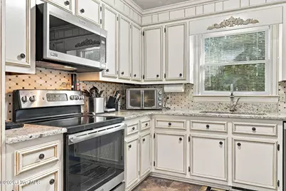 500 King Arthur Road, Greenville, NC 27858 - Photo 21