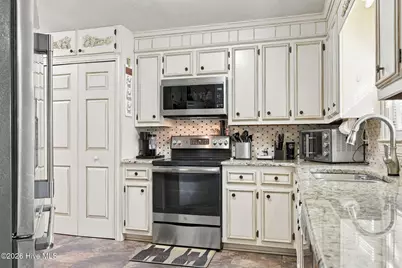 500 King Arthur Road, Greenville, NC 27858 - Photo 23
