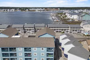 1404 Canal Dr, Carolina Beach, NC 28428 - Photo 35