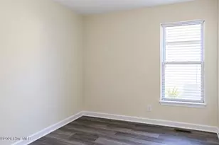 609 N 8th St, Wilmington, NC 28401 - Photo 7