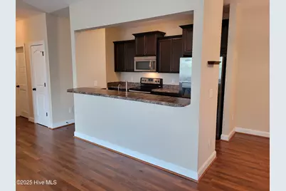1913 Covengton Way #203, Greenville, NC 27858 - Photo 7