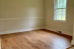 2301 Rouse Rd, Kinston, NC 28504 - Photo 9