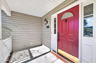211 Bishops Gate, Jacksonville, NC 28540 - Photo 5