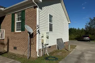 1213 Brentwood Dr, Kinston, NC 28501 - Photo 3