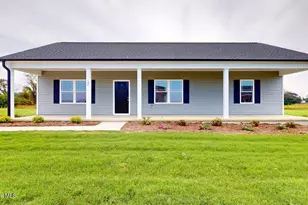 104 Berkeley Pl, Pikeville, NC 27863 - Photo 1