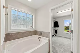 1011 Sailfish St, New Bern, NC 28562 - Photo 33