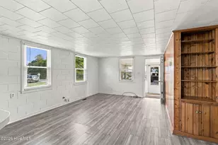 202 S 4th Ave, Kure Beach, NC 28449 - Photo 17