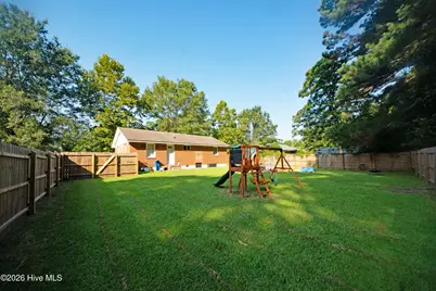 7 Cole Drive, Jacksonville, NC 28540 - Photo 9