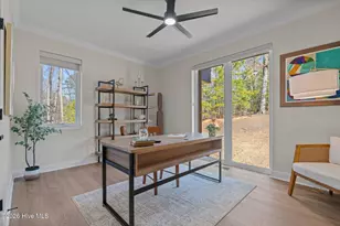 704 Russell St, Sanford, NC 27330 - Photo 15